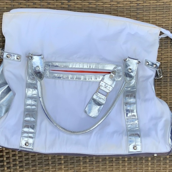 Arden B Handbags - 🌷HP Arden B. White large beach or tote